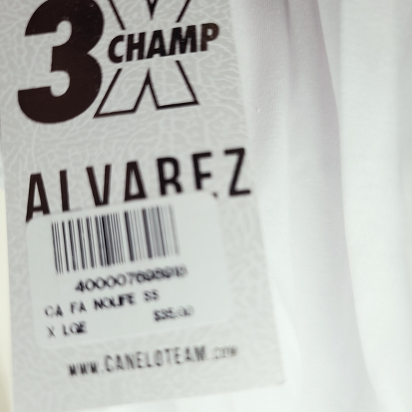 Canelo Alvarez 3X champ T - Picture 5 of 6